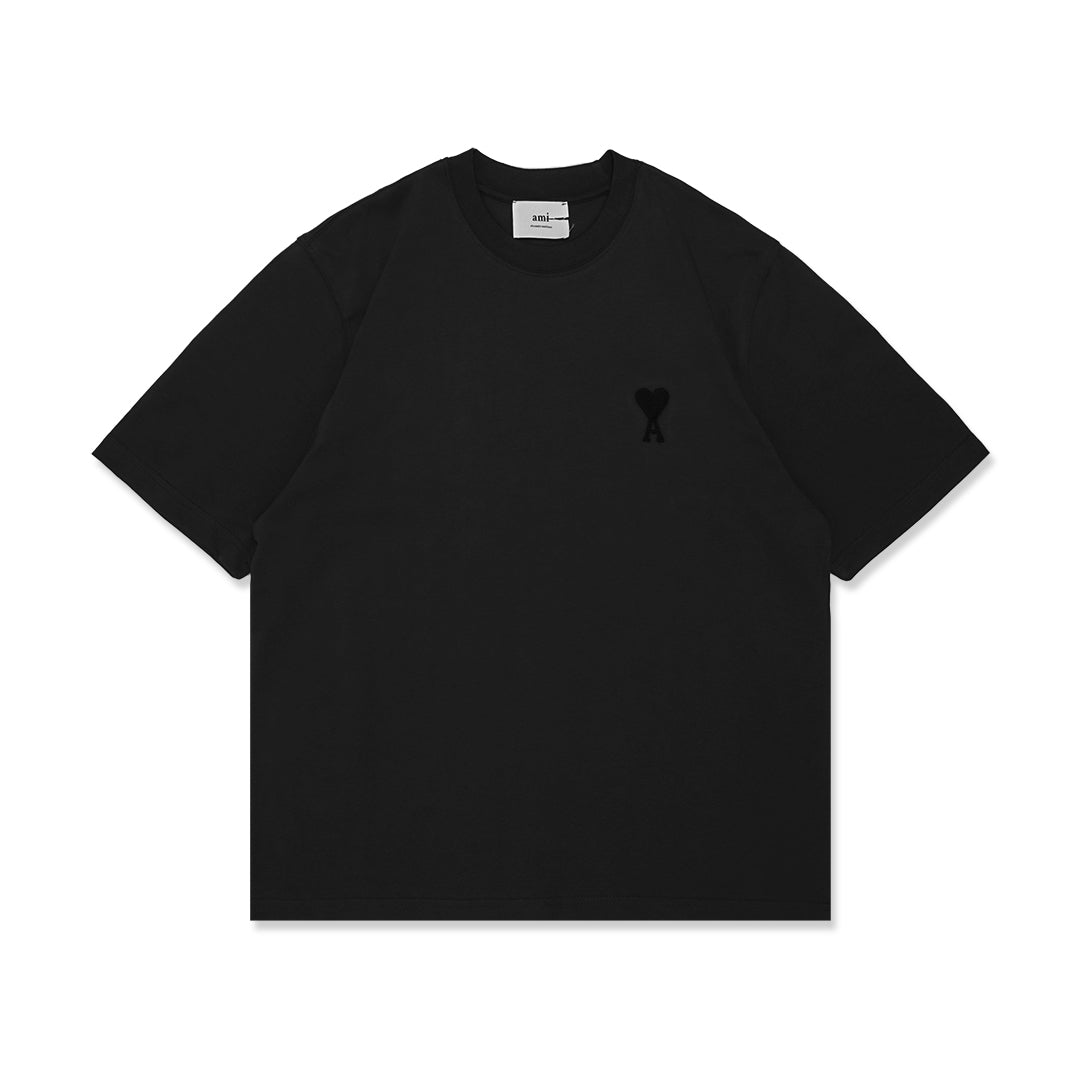 4M1 Medium Solid Heart T-Shirt