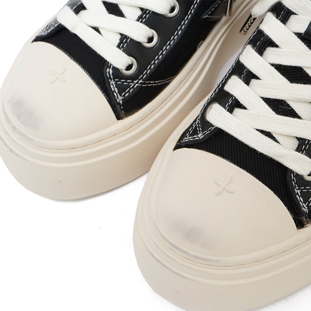 SMFK Compass Meteor Rove Low-Top Sneaker