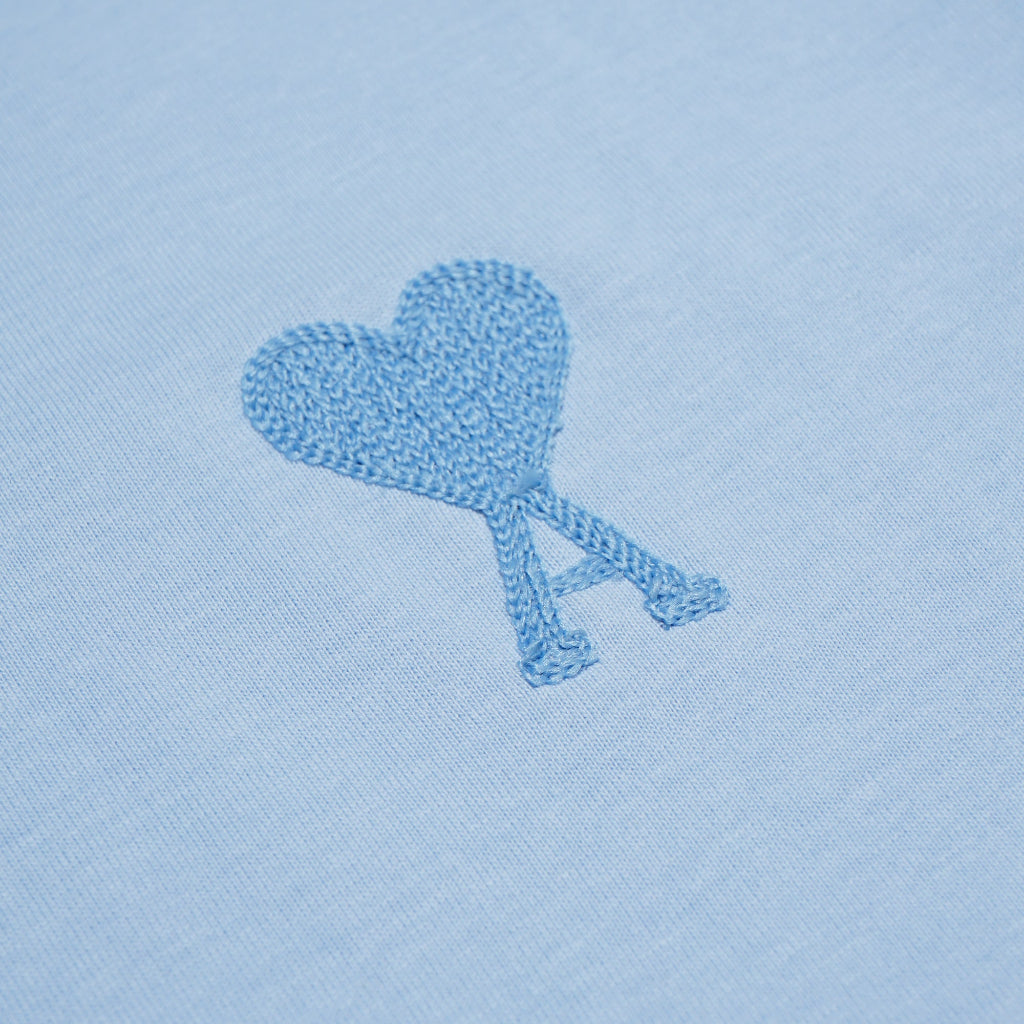 4M1 Medium Solid Heart T-Shirt