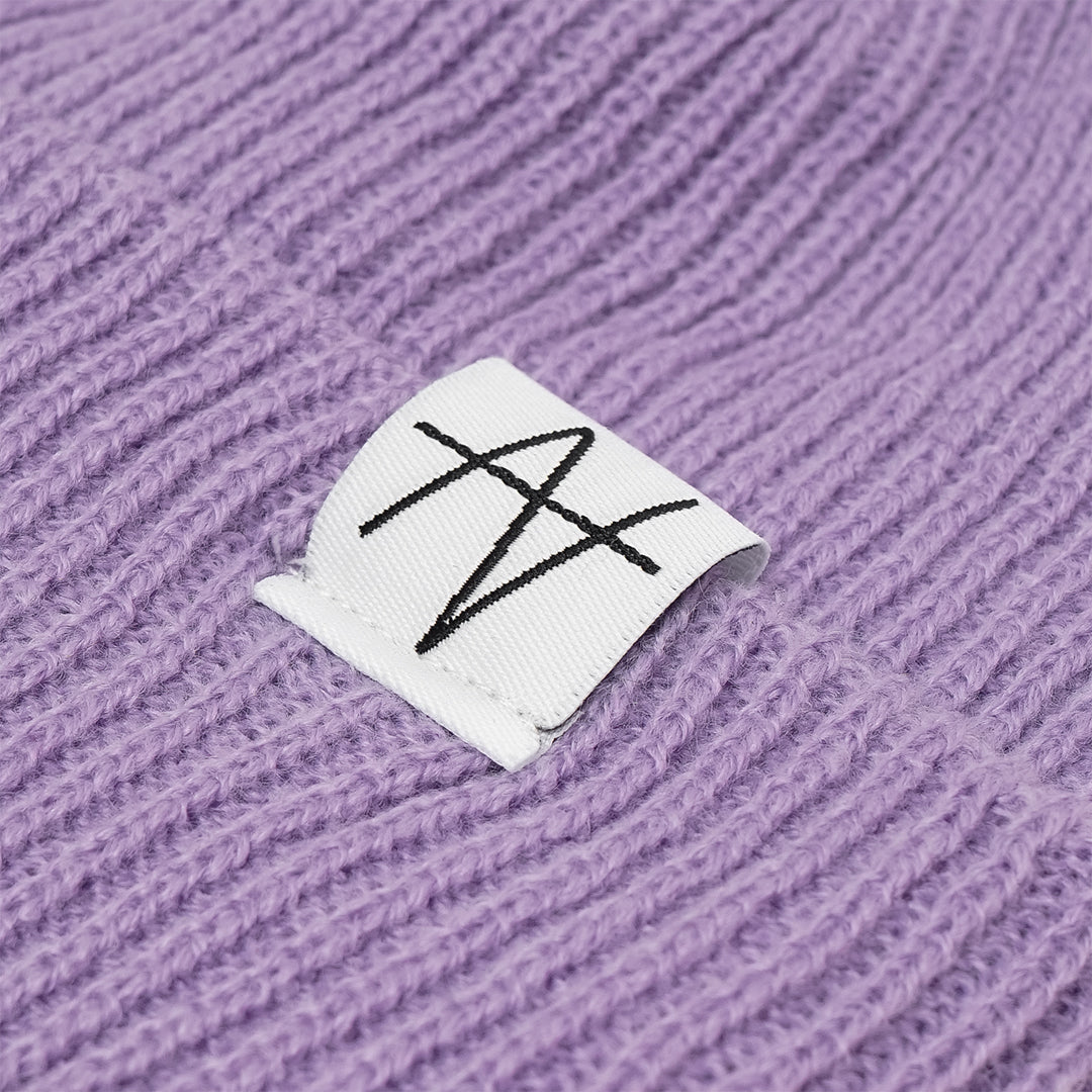 Nieeh N Logo Knit Beanie Hat