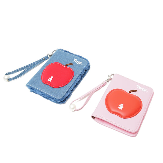 Tagi Apple Passport Holder