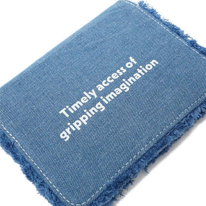 Tagi Apple Passport Holder