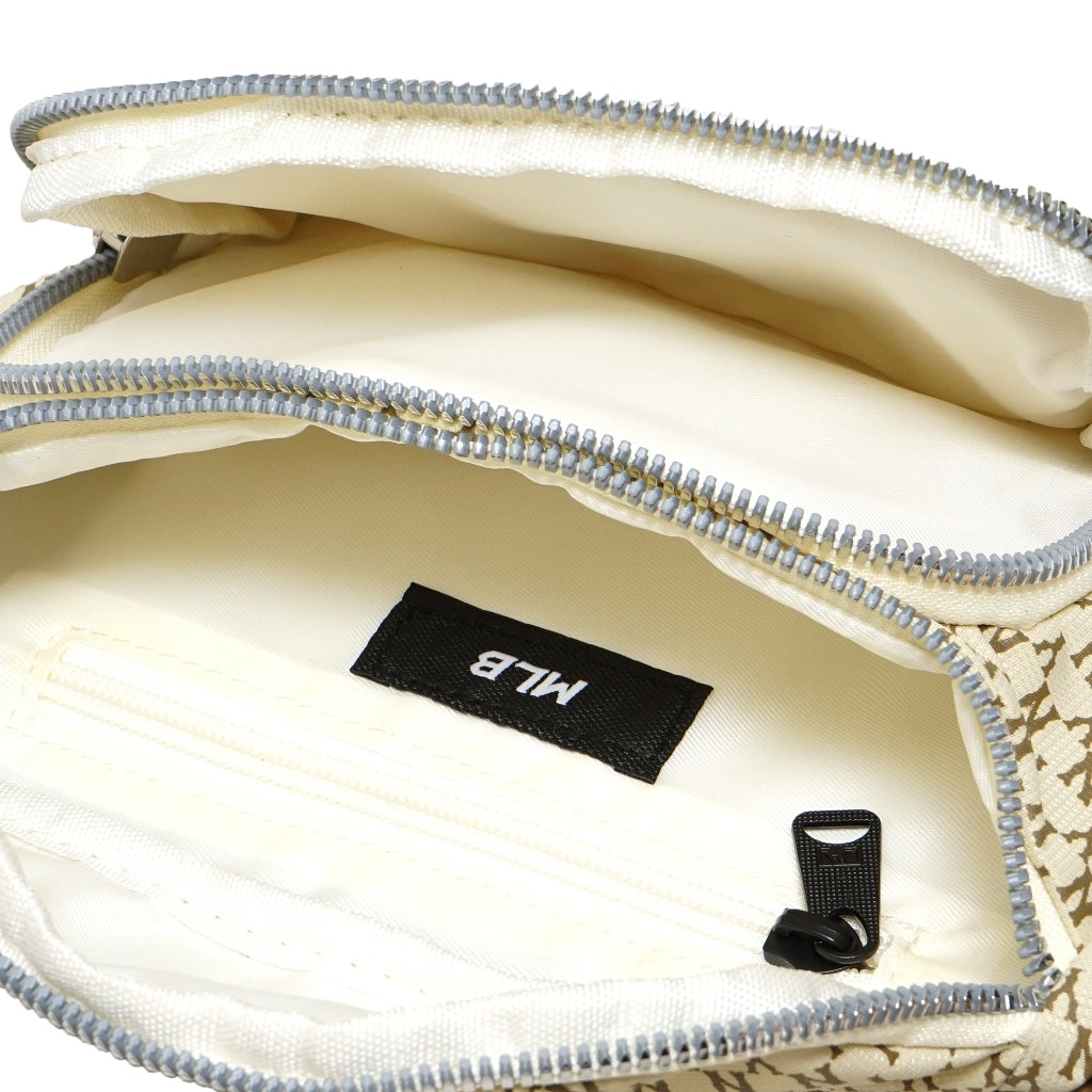 M7B Classic Monogram Hipsack